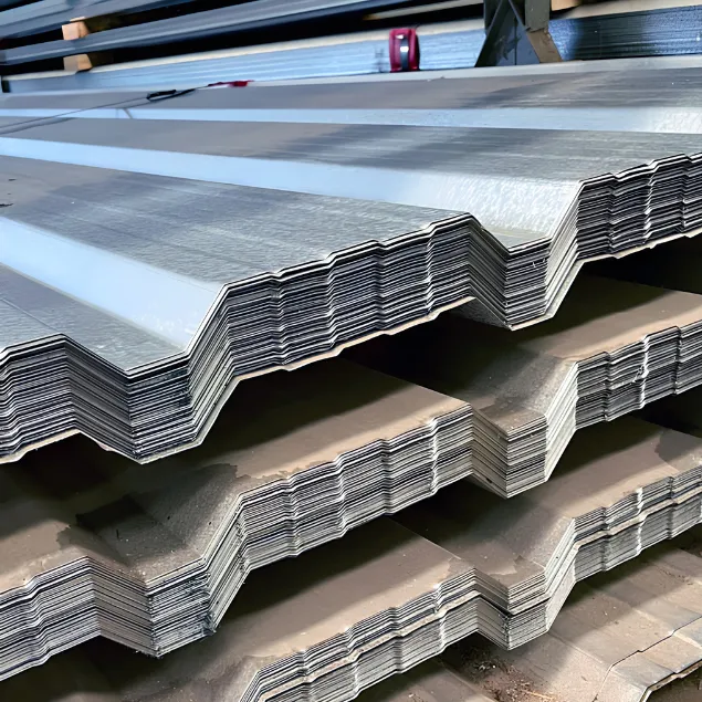 Chapas trapezoidales galvanizadas apiladas